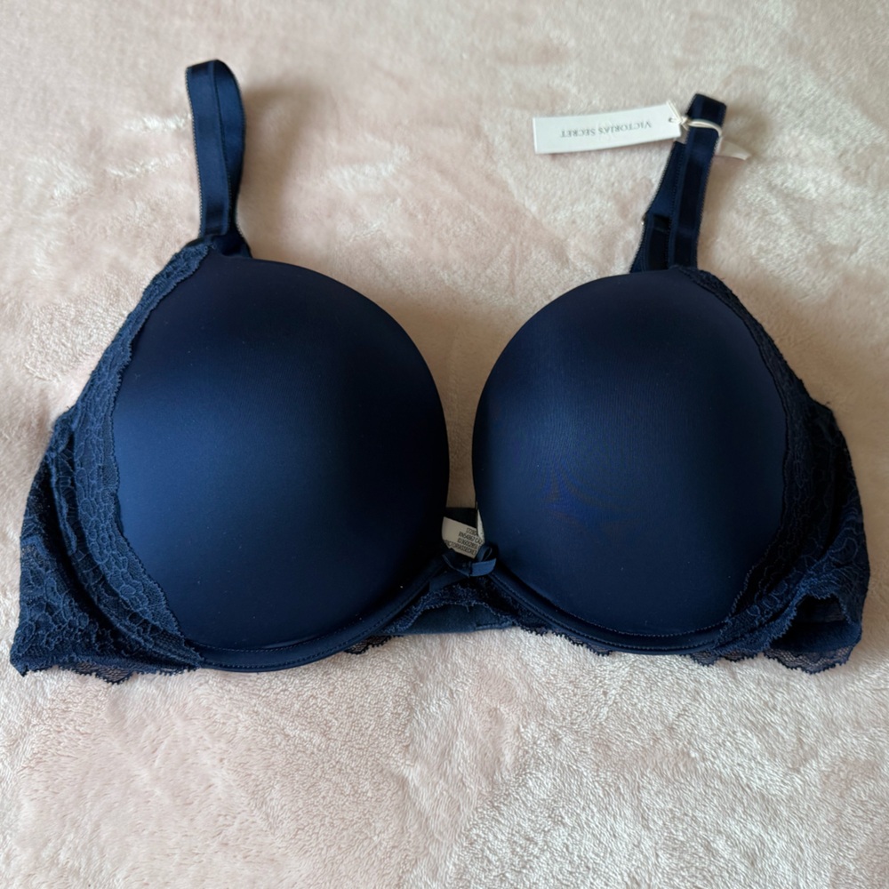 Victoria’s Secret Dream Angel Push-Up Bra